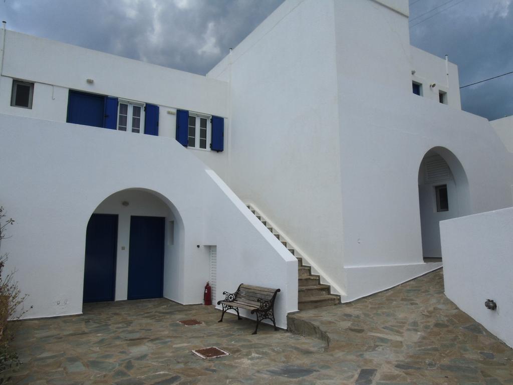 Mely Hotel Kapsalion Exterior photo